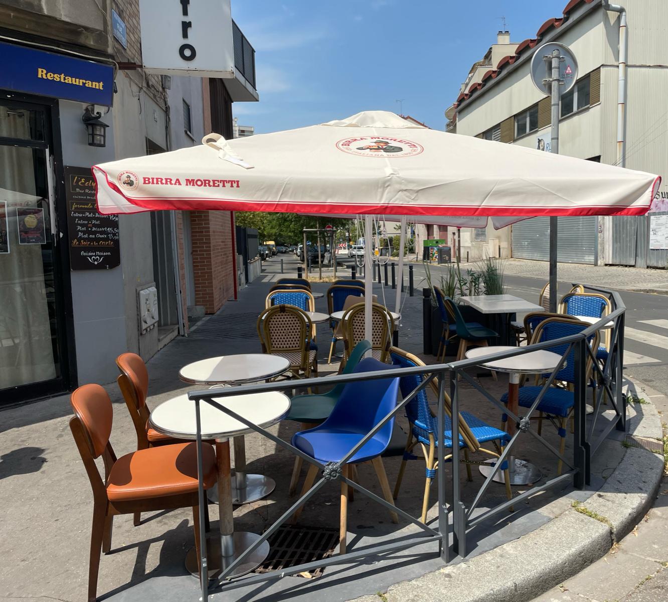 Terrasse ensoleillée